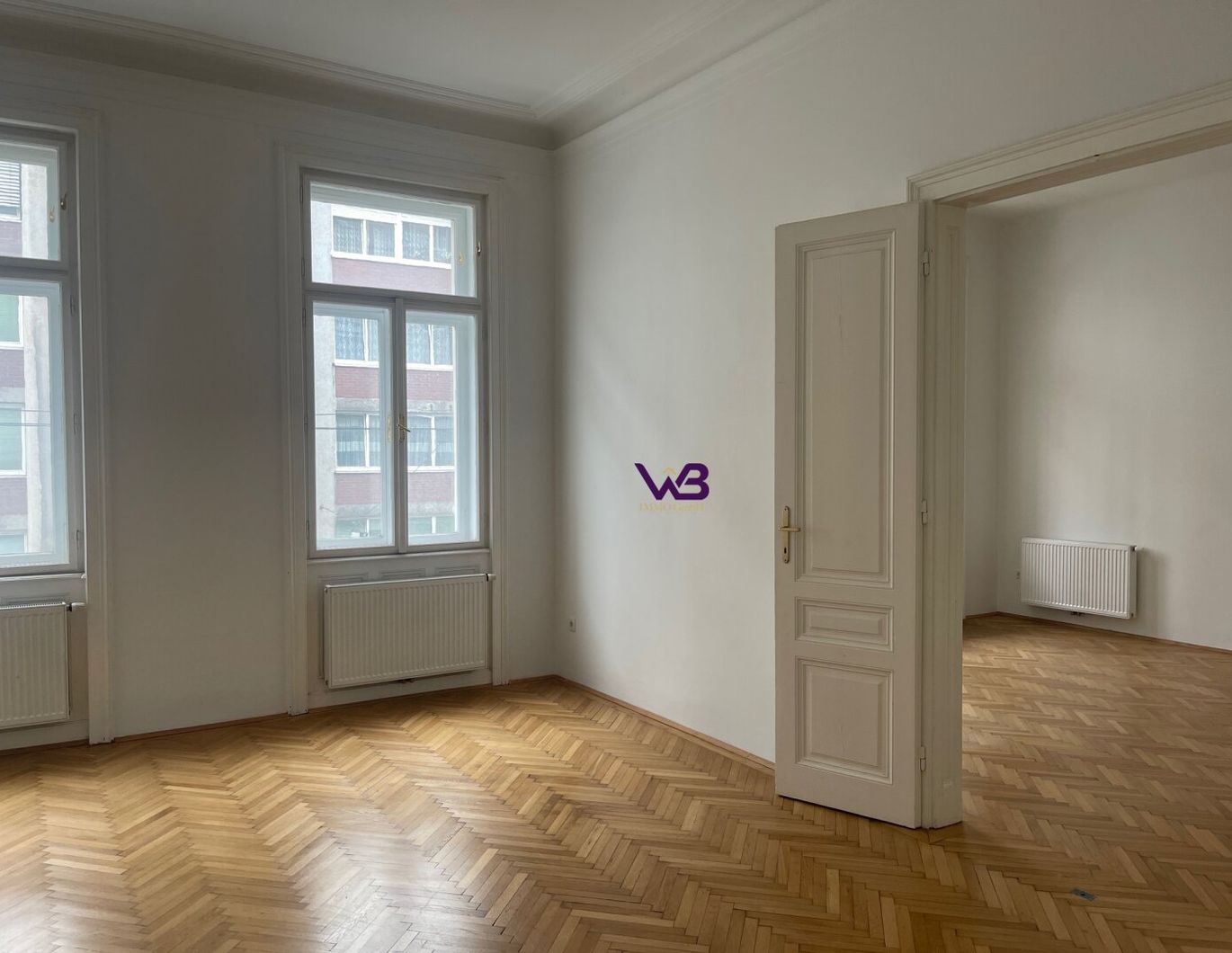 4-ZIMMER-ALTBAUWOHNUNG MIT BALKON IN TOPLAGE!