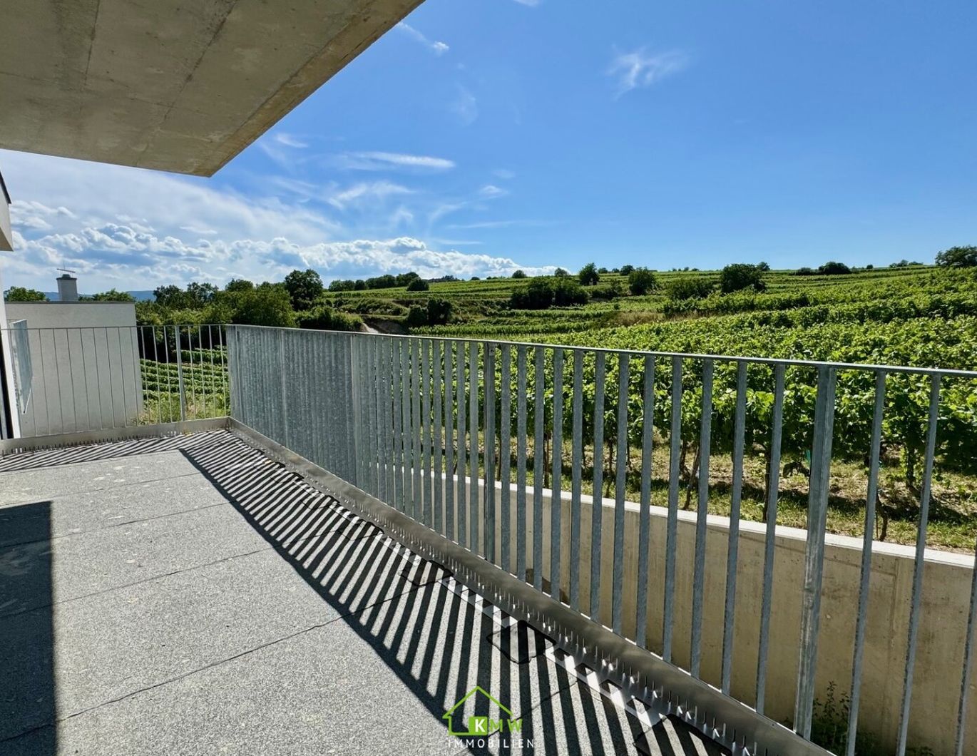 Aussichtslage Top 9: Fernblick - 3 Zimmer Eigentumswohnung mit Terrasse