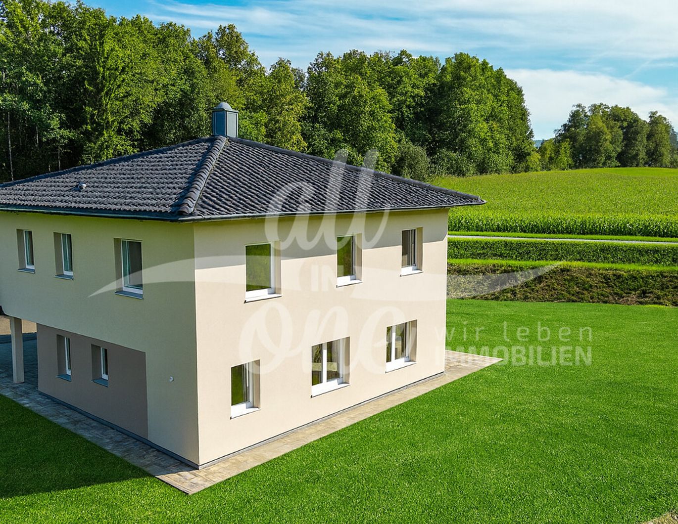Erstbezug: Neubau-Einfamilienhaus mit großem Grundstück und Doppelcarport im Bezirk Völkermarkt