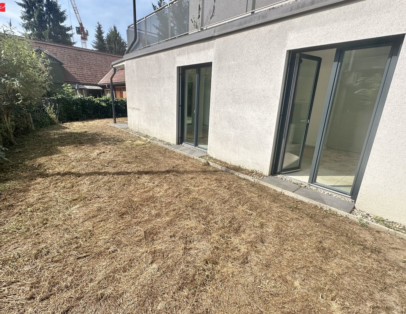 Lichtdurchfluteter Wohntraum mit Terrasse und Garten - TG Parkplatz!