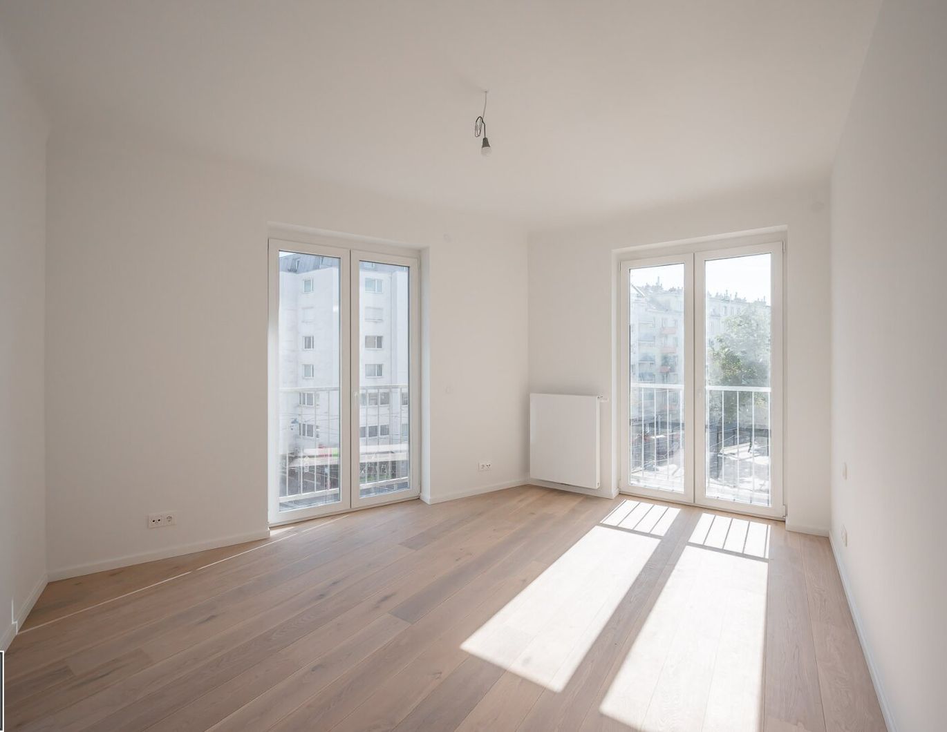 Erstbezug nach Generalsanierung in der Taborstraße 63 - perfekt angebunden: 3 Zimmer inkl. Wohnküche + Balkon