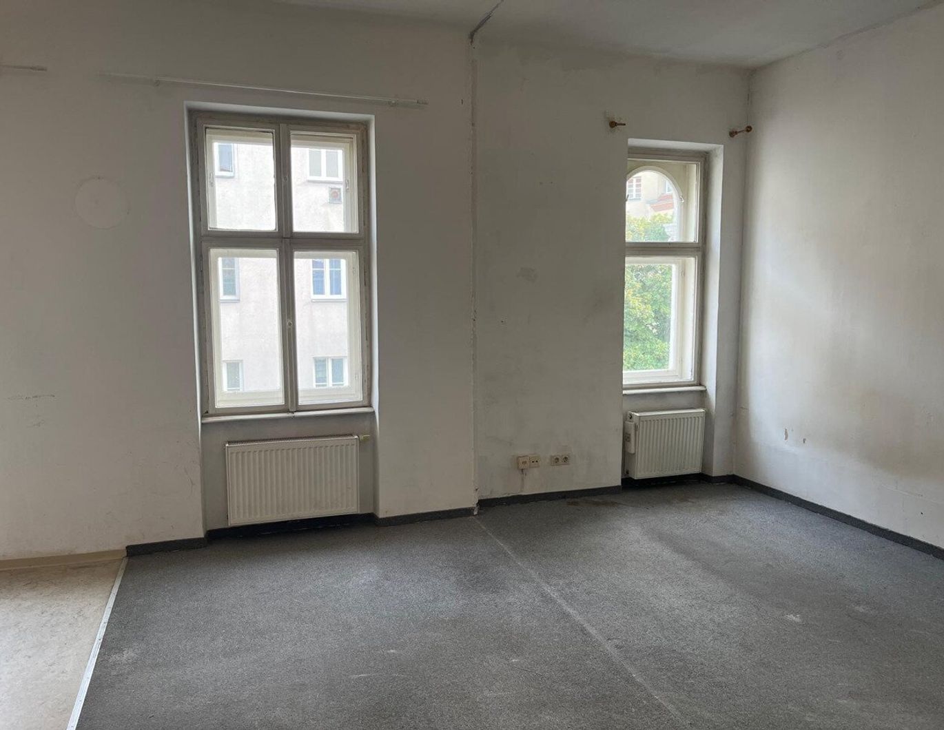 U4/U6 Längenfeldgasse - Altbaugarconniere im 3. Stock zu vermieten
