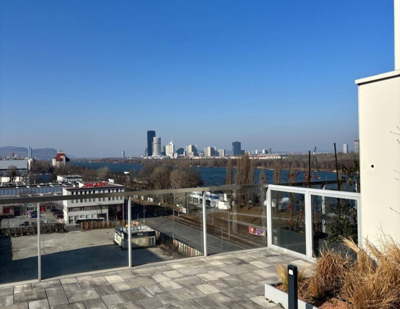 EXKLUSIV FÜR ANLEGER| ATEMBERAUBENDER FERNBLICK | 2 ZIMMER WOHNTRAUM | 35. ETAGE