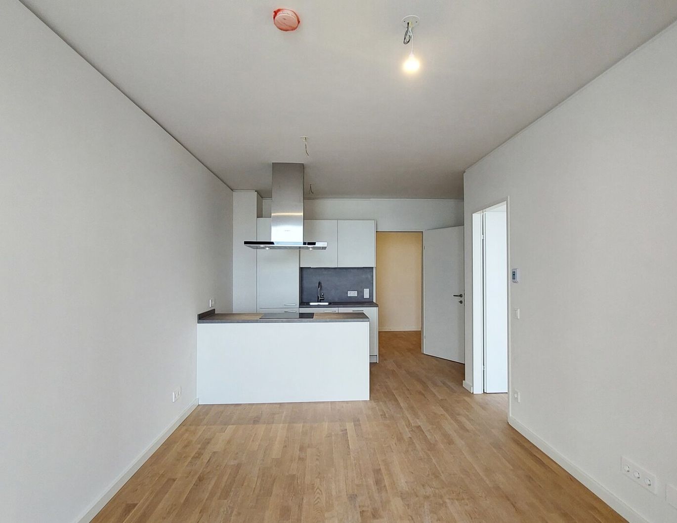 Urbaner Lifestyle - 2-Zi.-Erstbezug mit Rooftop Spa | TOWER HOMES