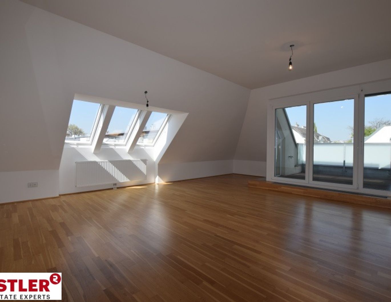 Erstklassige Dachgeschosswohnung in Bestlage Hietzings!