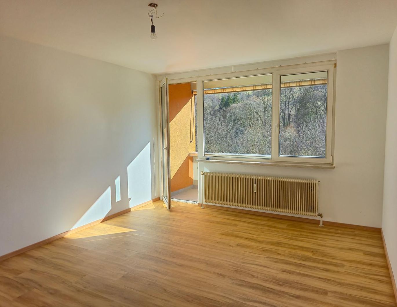 PRAKTISCHE 3-ZIMMER MIETWOHNUNG IN ALTLENGBACH MIT LOGGIA UND PARKPLATZ