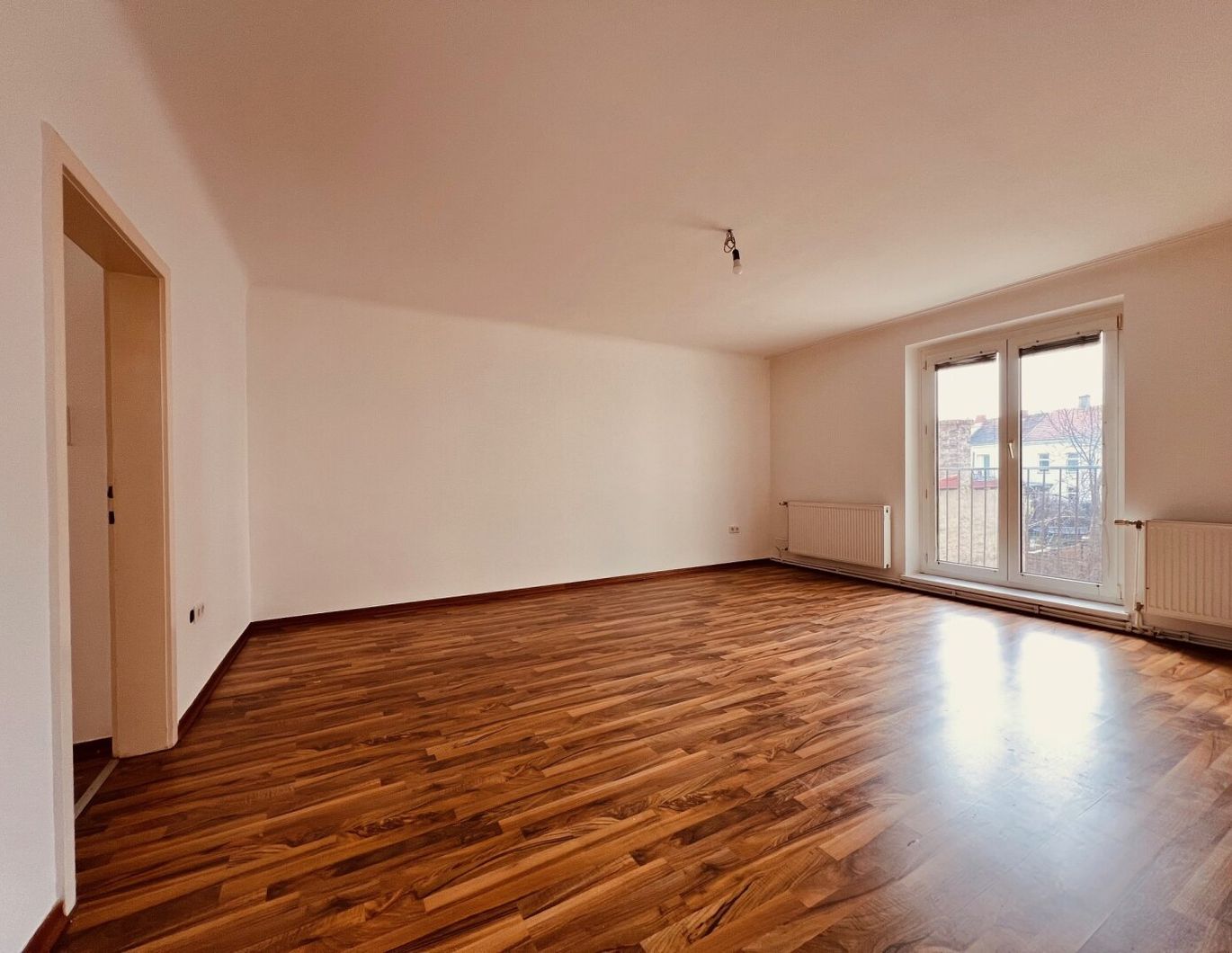 Preisreduktion!!! Großzügig angelegte 2-Zimmer-Wohnung in 1210 Wien - Ihr neues Zuhause für nur € 199.000 !