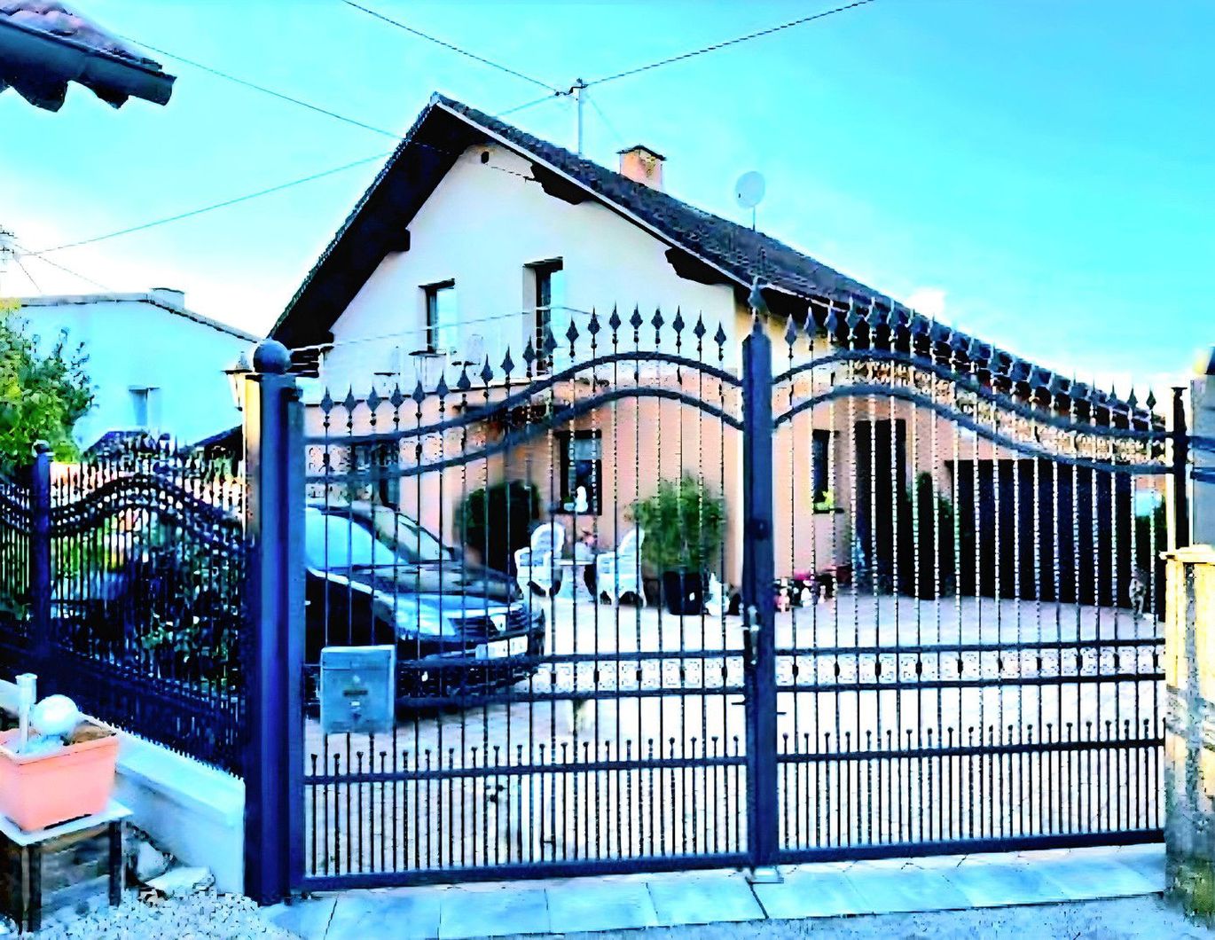 Haus zum verkaufen in Altheim 4950 mit großem Pool und schönen Garten