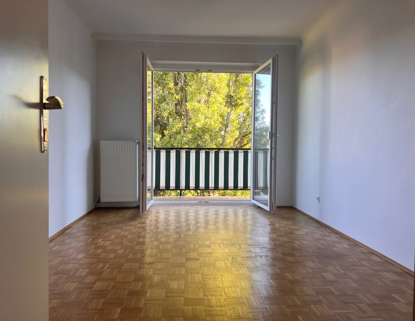 Gepflegte 3-Zimmer-Wohnung mit Balkon Nähe Obkirchergasse!