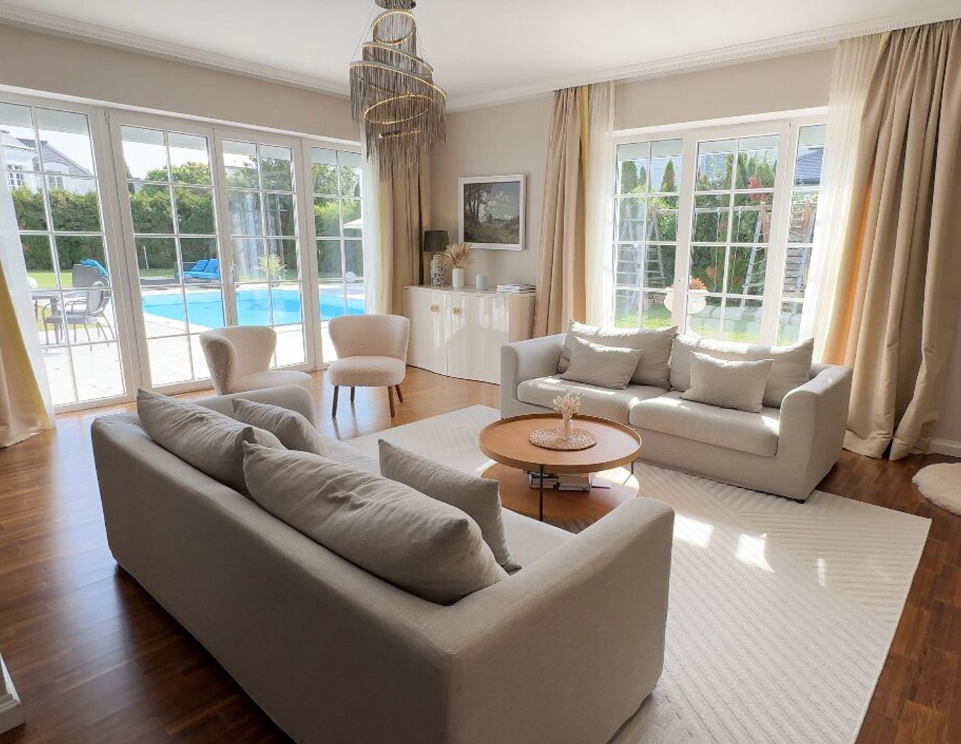 POOL VILLA mit großem Grundstück, Whirpool & Sauna im FONTANA Golfresort!!!