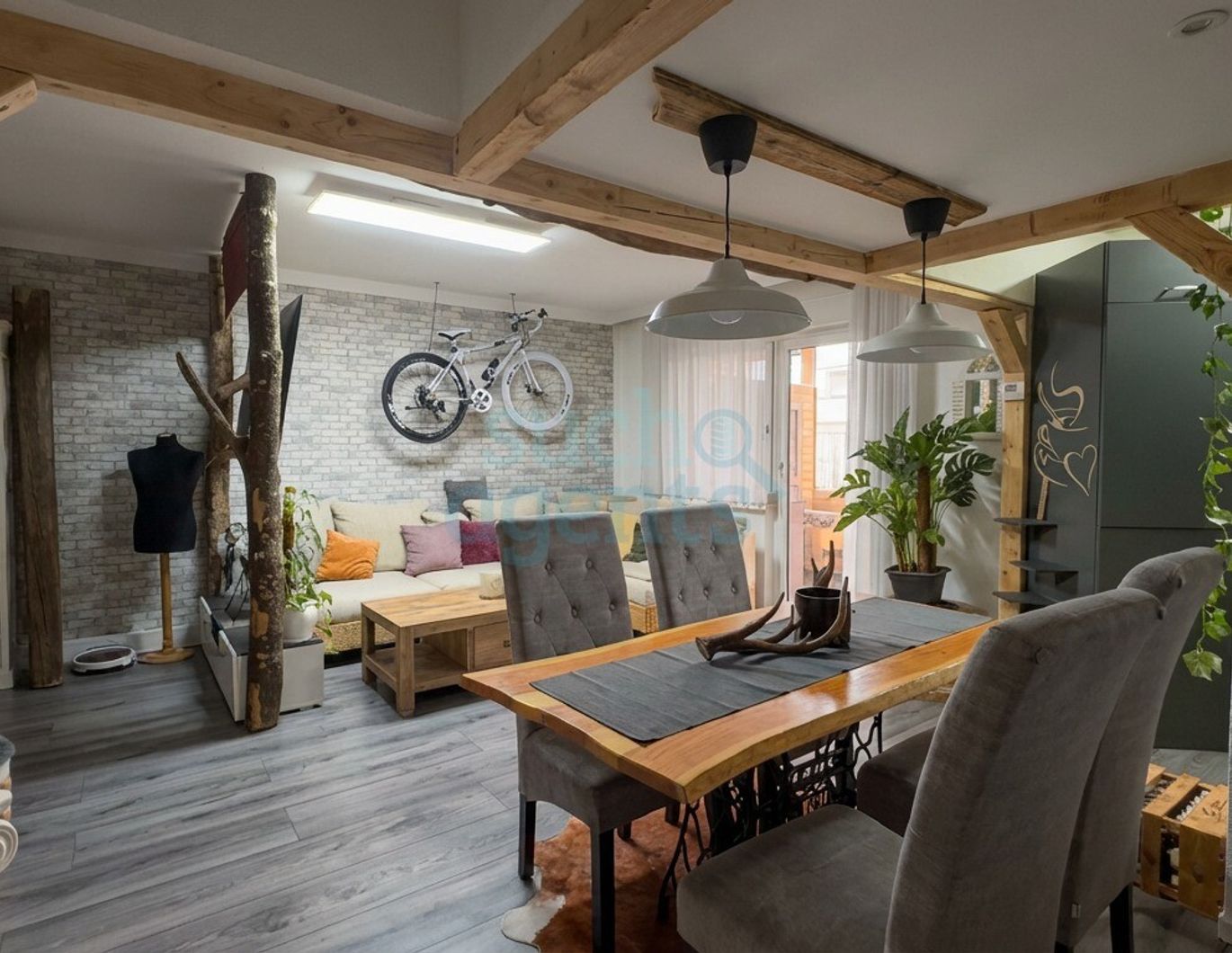 Top renovierte Eigentumswohnung in Hörsching mit verglastem Balkon und Garage