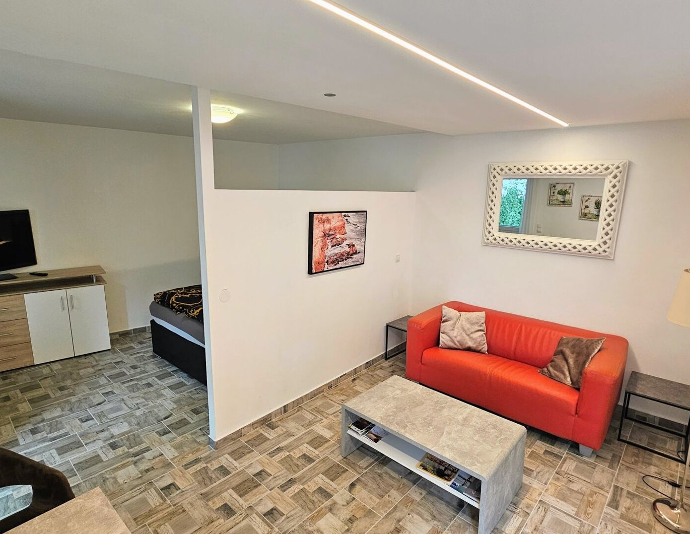 Vollsanierte 2-Zimmer-Wohnung in Villach - Ihr neues Zuhause wartet!