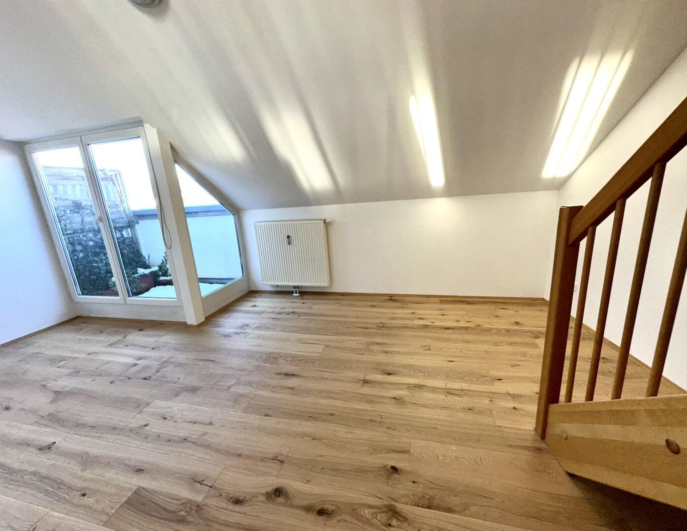 Generalsaniert - Wunderschöne Maisonette mit Dachterrasse in absoluter Bestlage direkt gegenüber der Karl-Franzens-Universität