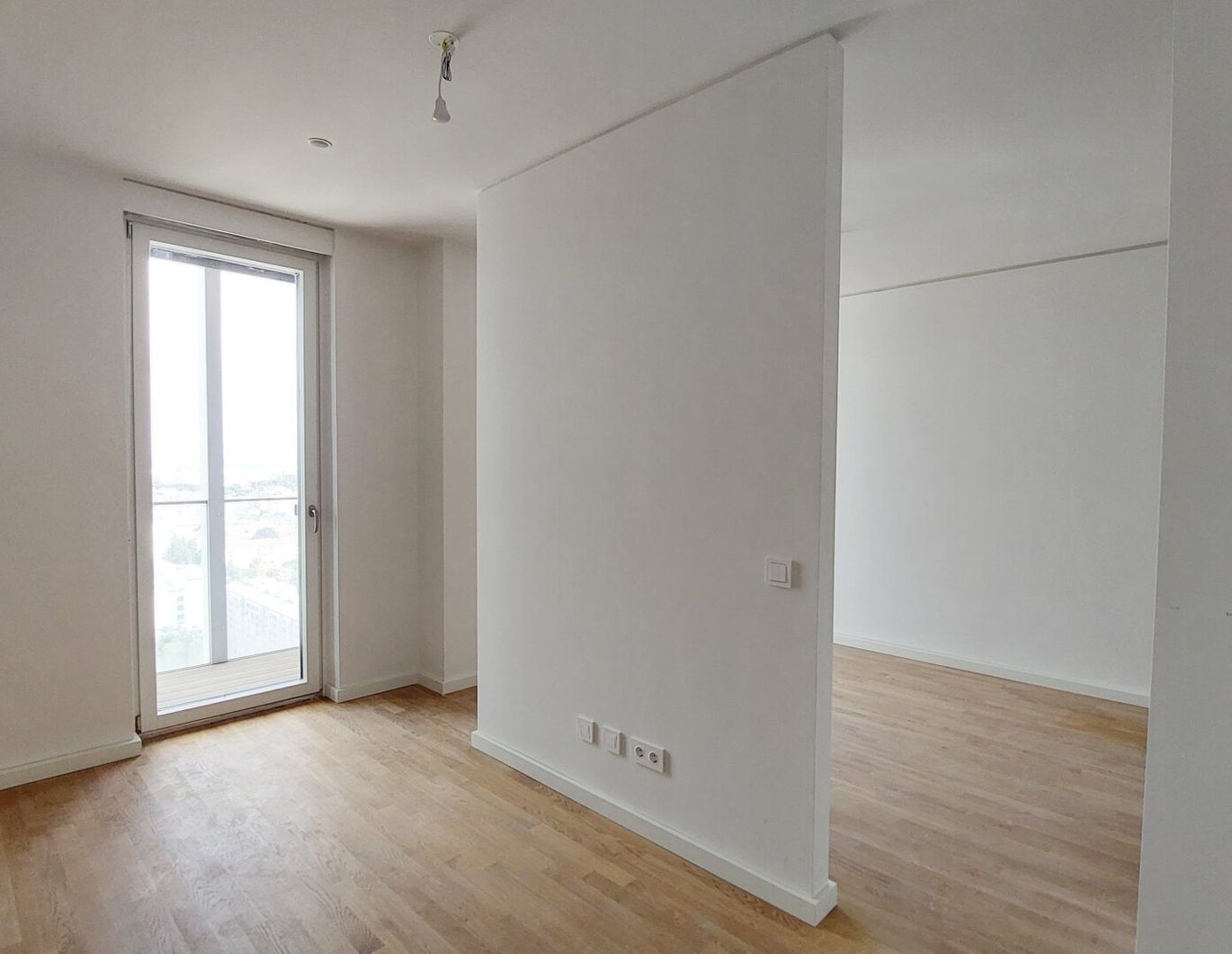 Moderne 1,5-Zi.-Wohnung mit Loggia & Rooftop Wellness