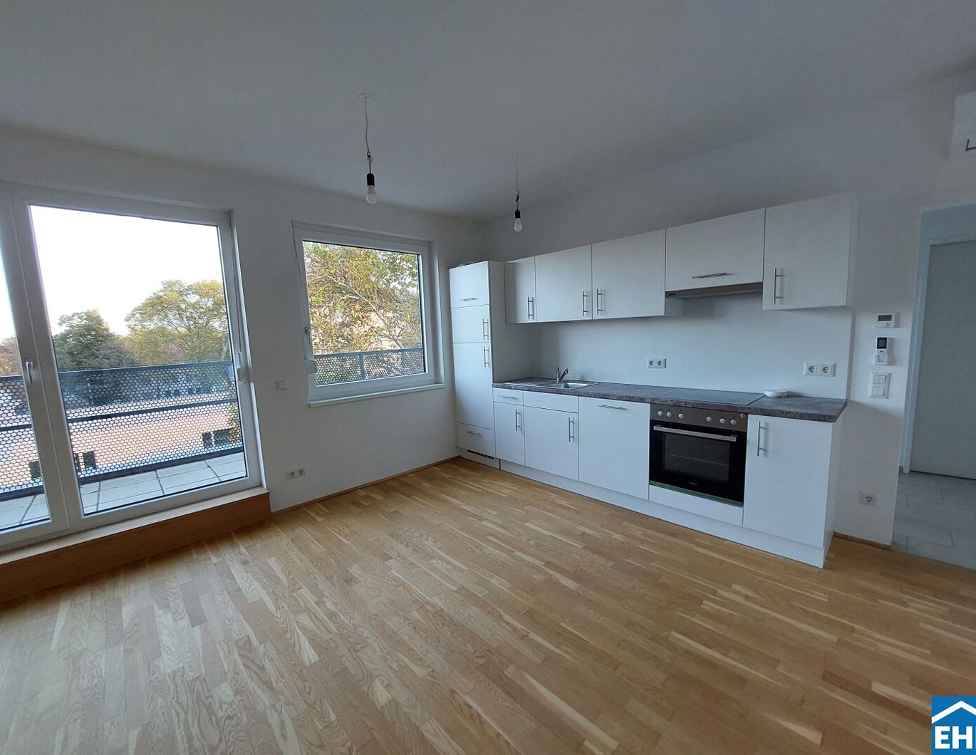 2-Zimmer Dachgeschoßwohnung mit großem Balkon! Nahe der Donauinsel