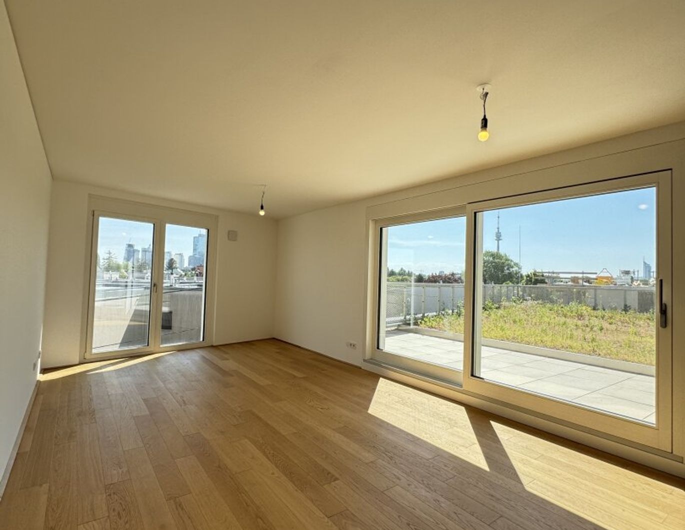 Charmante 3-Zimmer-Gartenwohnung mit XXL-Balkongarten im Drygalskiweg, Wien