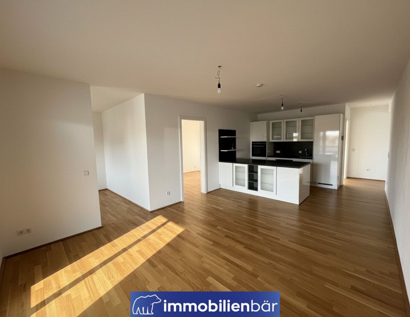 4-Zimmer-Wohnung mit hochwertiger Küche und großem Balkon - Modernes Wohnen mitten in Grieskirchen