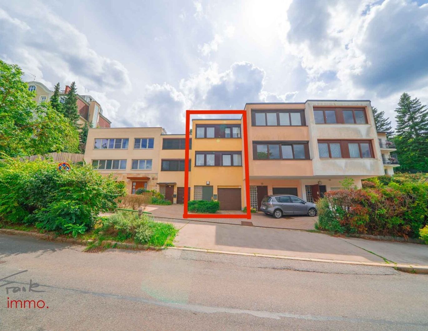 Reihenmittelhaus mit Blick auf Weinberge!