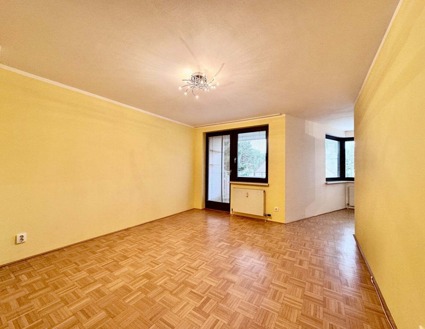 3 ZIMMER NEUBAUWOHNUNG MIT LOGGIA IN GRÜNRUHELAGE