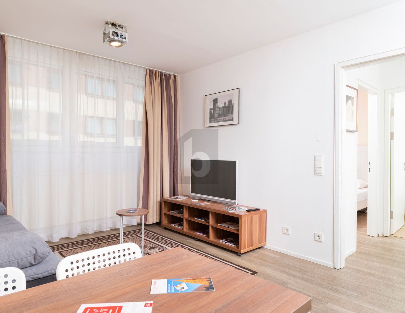 TOP ZUSTAND MIT KOMPLETTAUSTATTUNG
