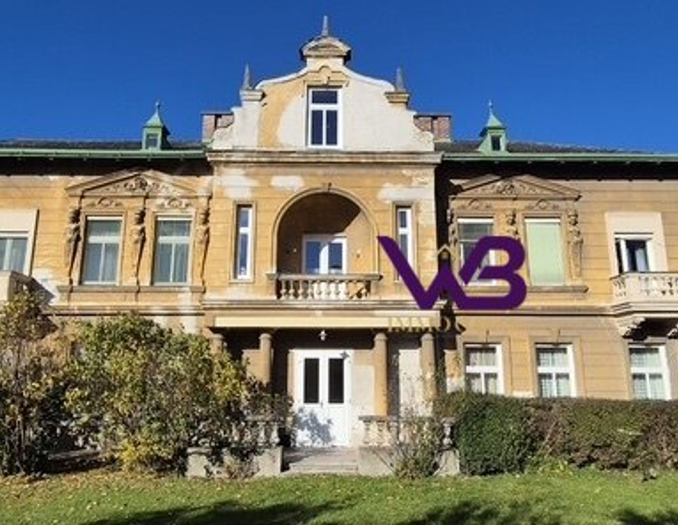 Bestlage- Absolute Rarität! Zentral gelegenes Mehrfamilienhaus auf parkähnlichem Garten auf 1.606 m² Eigengrund!