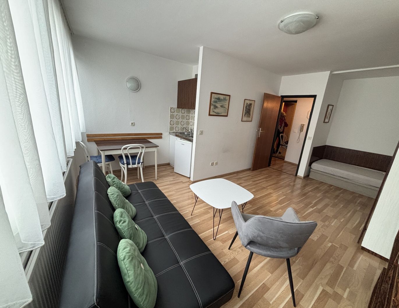 Singlewohnung Nähe U4 Friedensbrücke