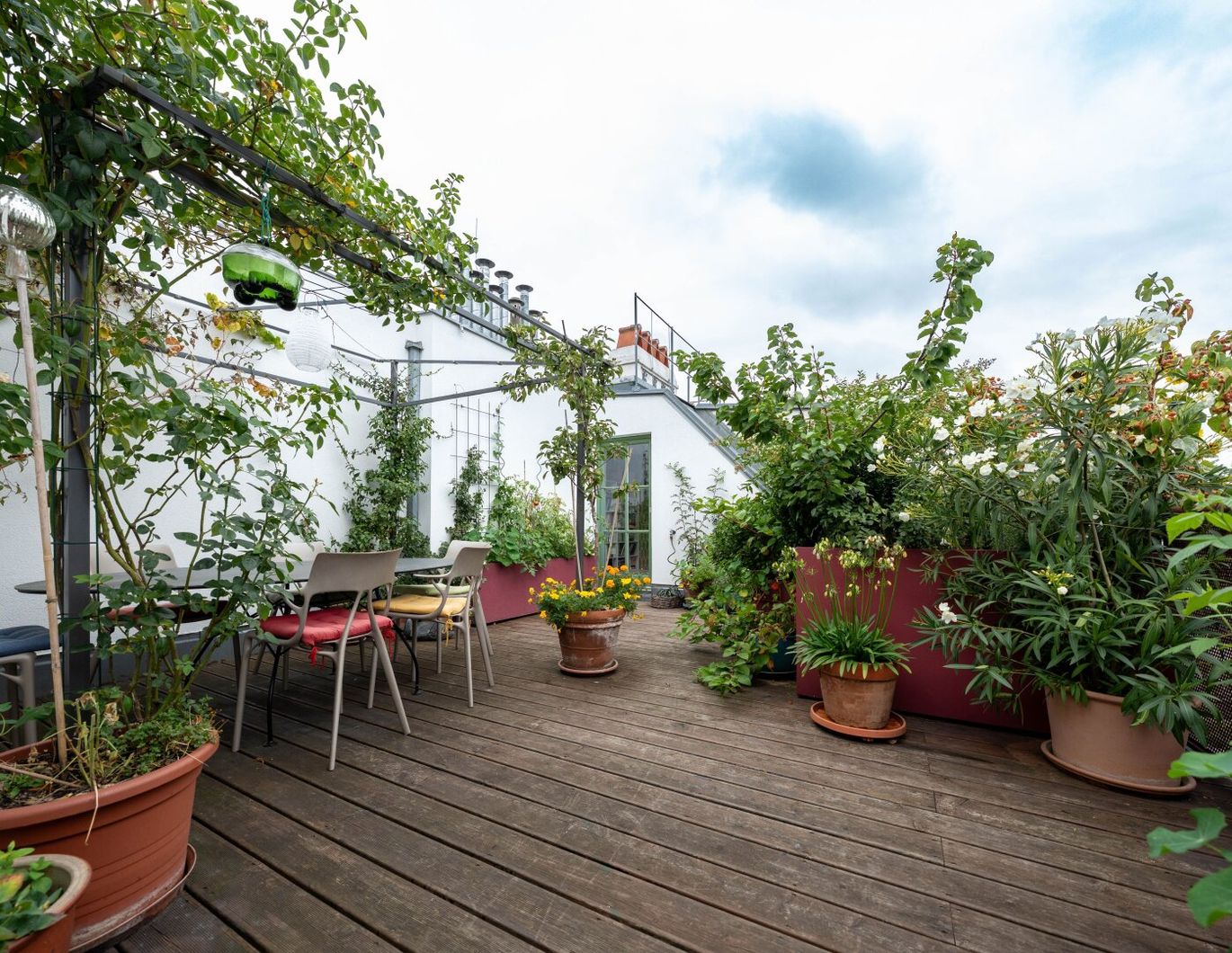 Urbanes 5 Zimmer-Hideaway mit Stadtgarten über den Dächern Wiens