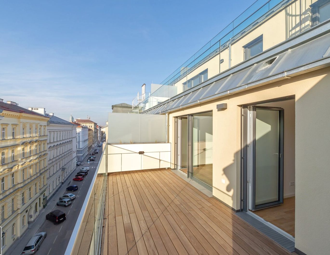 Luxuriöse 2-Zimmer Wohnung mit Terrasse ~ Abendsonne genießen ~ ab Neujahr verfügbar!