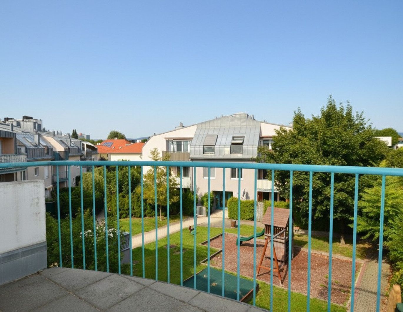 CHRISTOPH CHROMECEK IMMOBILIEN - 1230 Wien - Top 2-Zimmer mit allen Extras in Grünruhelage!