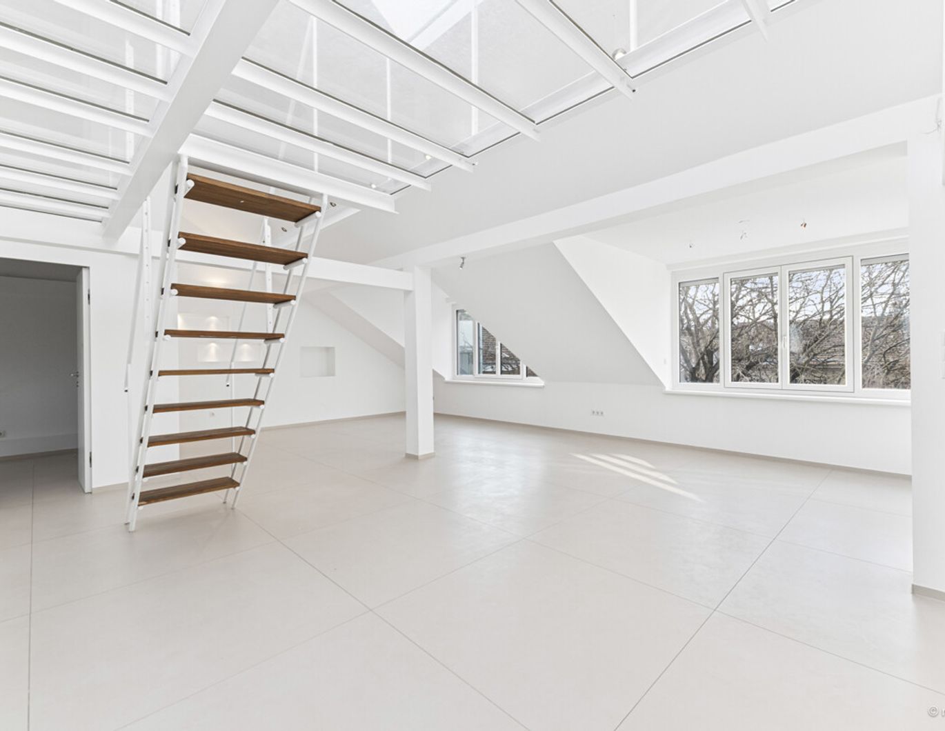 Fantastische DG-Wohnung mit Grünblick