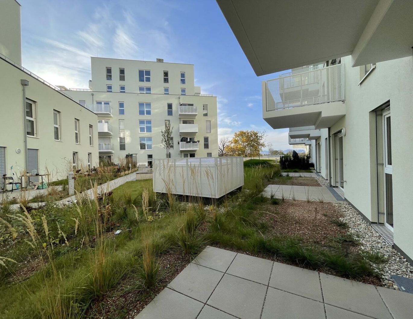 2-Zimmer Gartenwohnung mit Terrasse; ab APRIL 2026