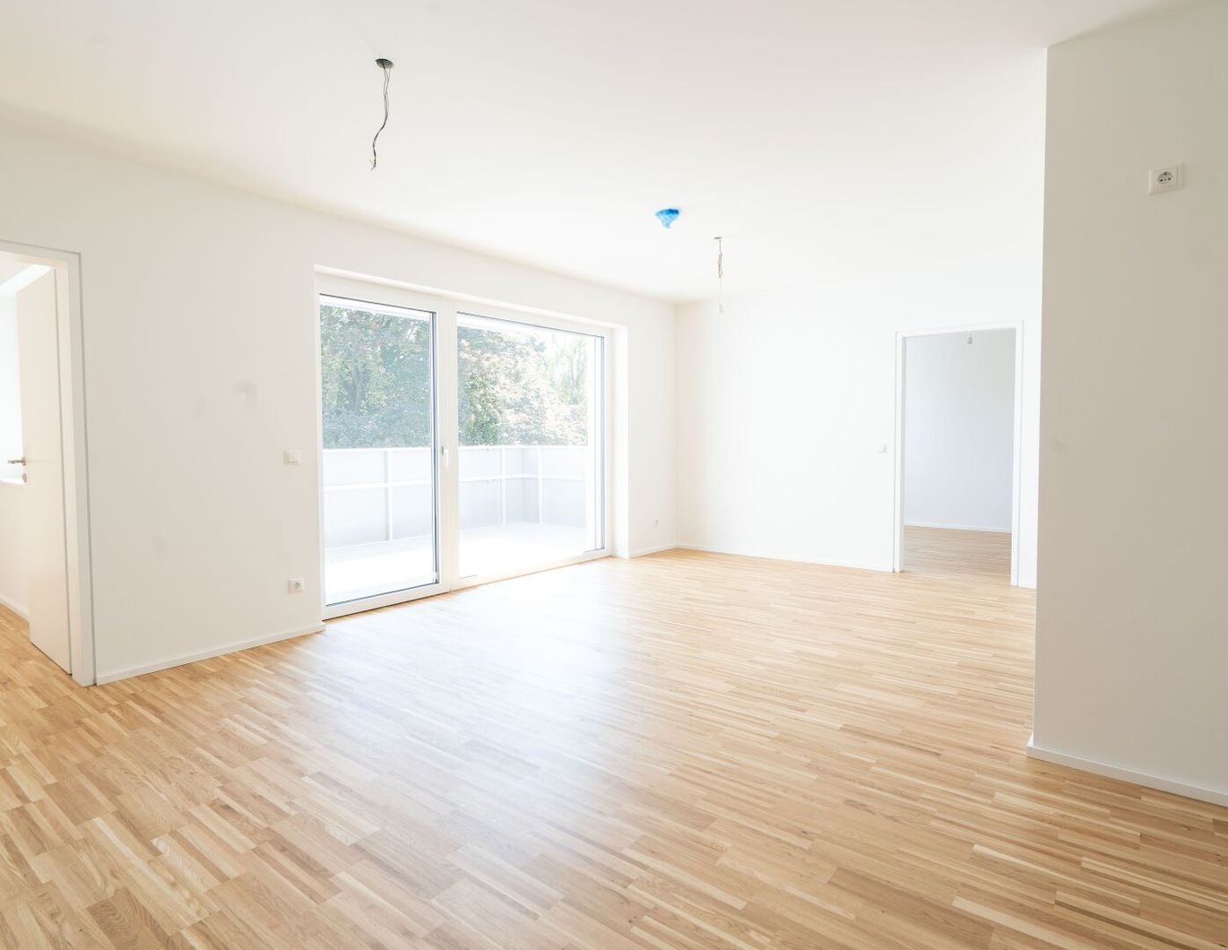 Moderne 2-Zimmer-Wohnung mit Terrasse und Stadtblick in Nettingsdorf - PROVISIONSFREI