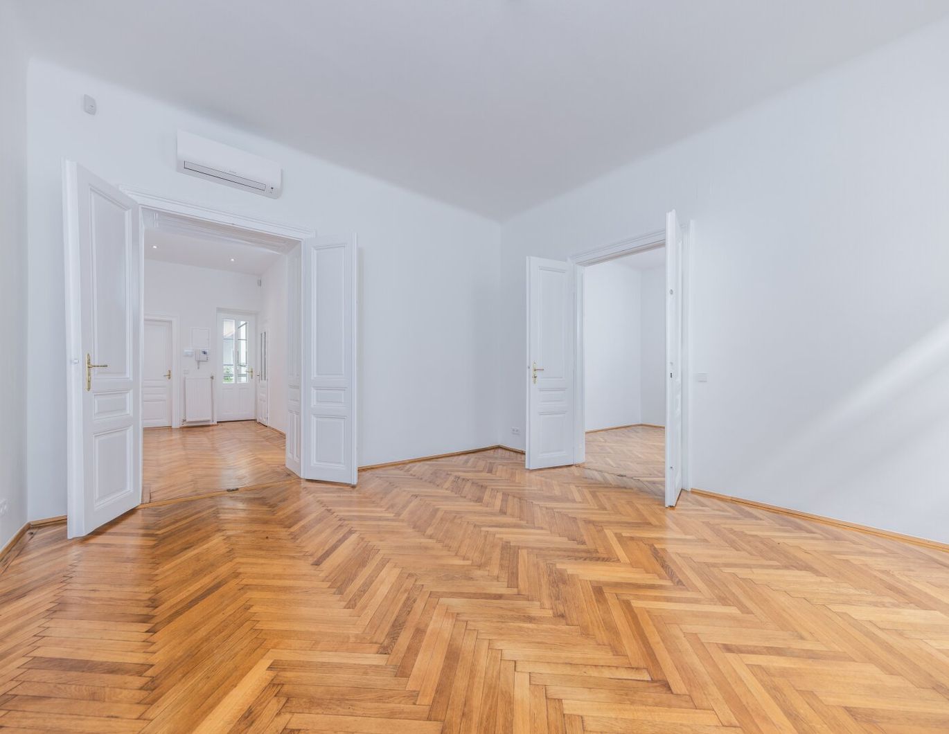 Charmante, komplett sanierte Altbauwohnung im 4. Bezirk - urban & zentral