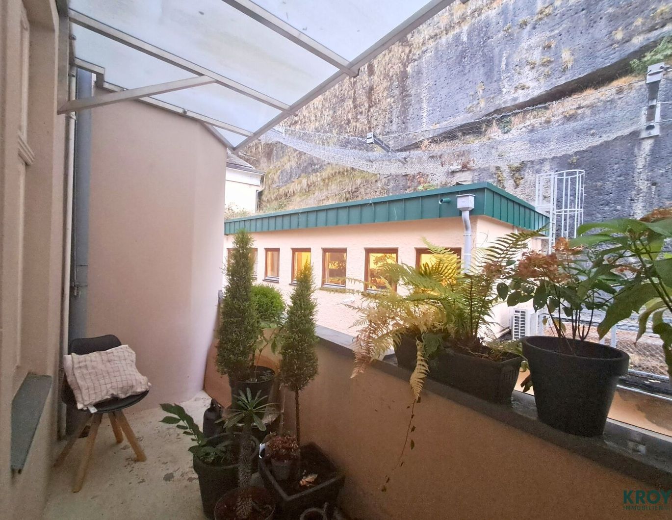 Edle 4,5 Zimmer Altbauwohnung mit Loggia im zentralen Stadtteil Mülln