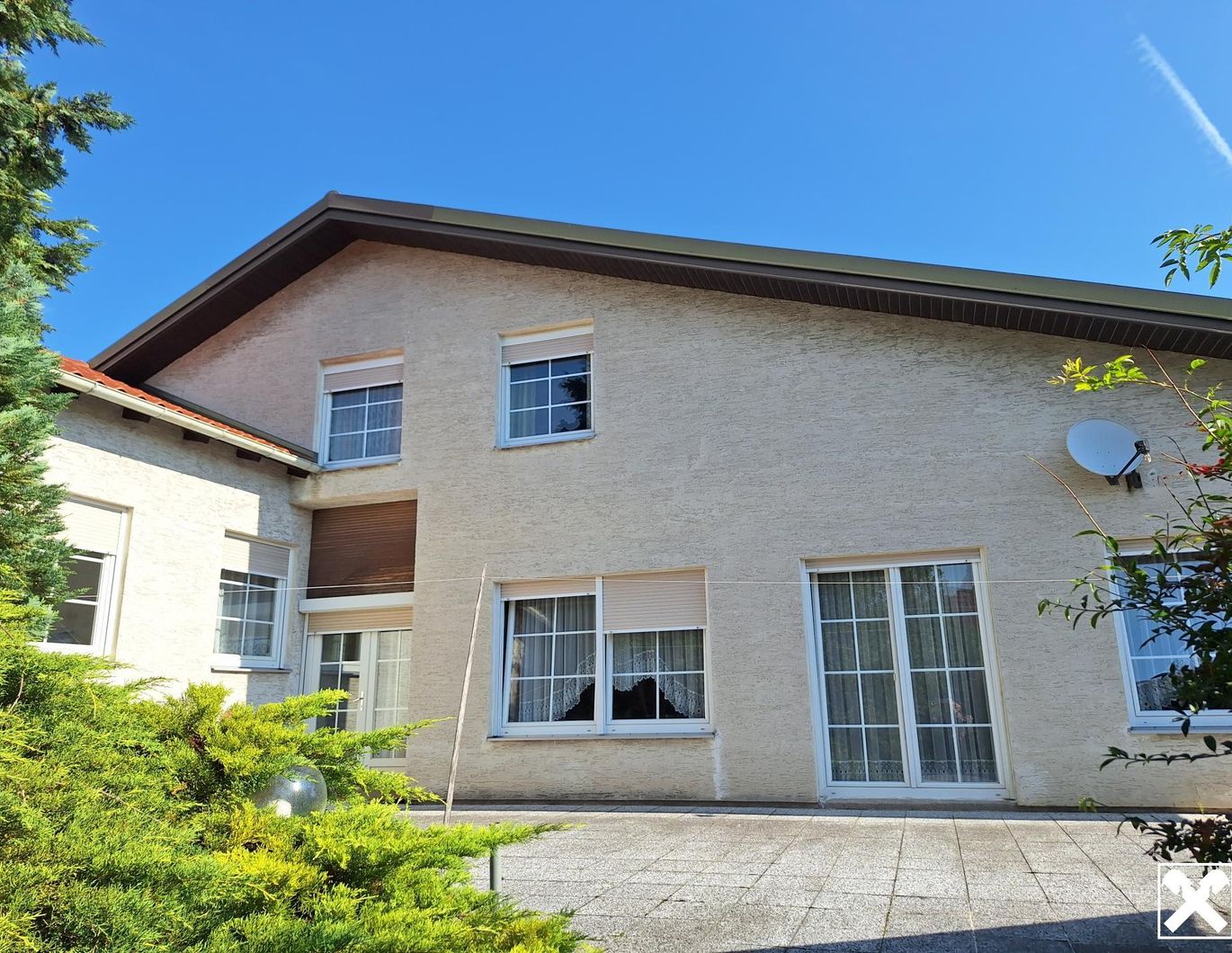 Einfamilienhaus mit grossem Grund