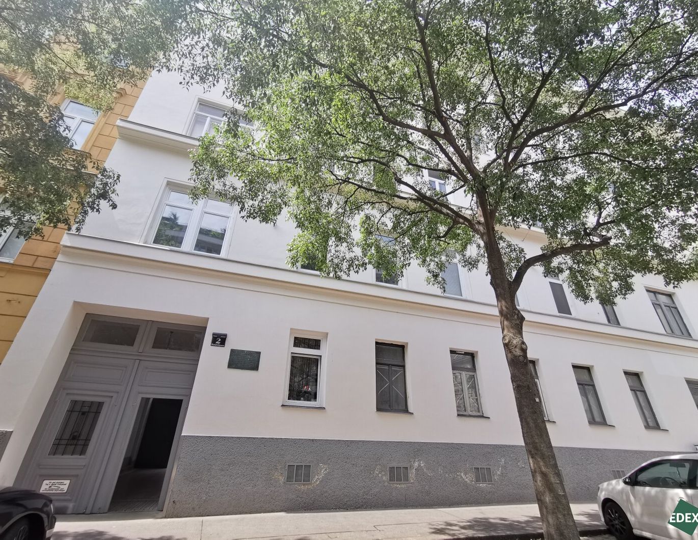 Freundliche Drei-Zimmer-Wohnung direkt mit sehr guter Anbindungen an die Innere Stadt