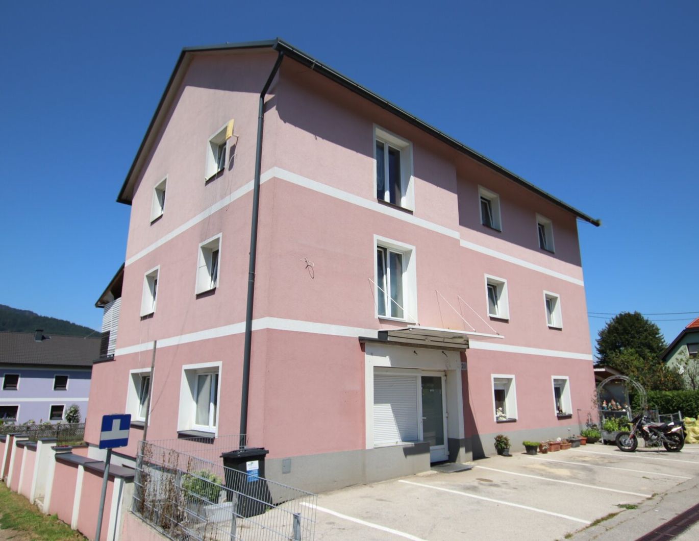 Teilsaniertes 350m² Mehrfamilienhaus/Zinshaus mit 4 Wohnungen in Maria Saal - Ratzendorf - nicht vermietet