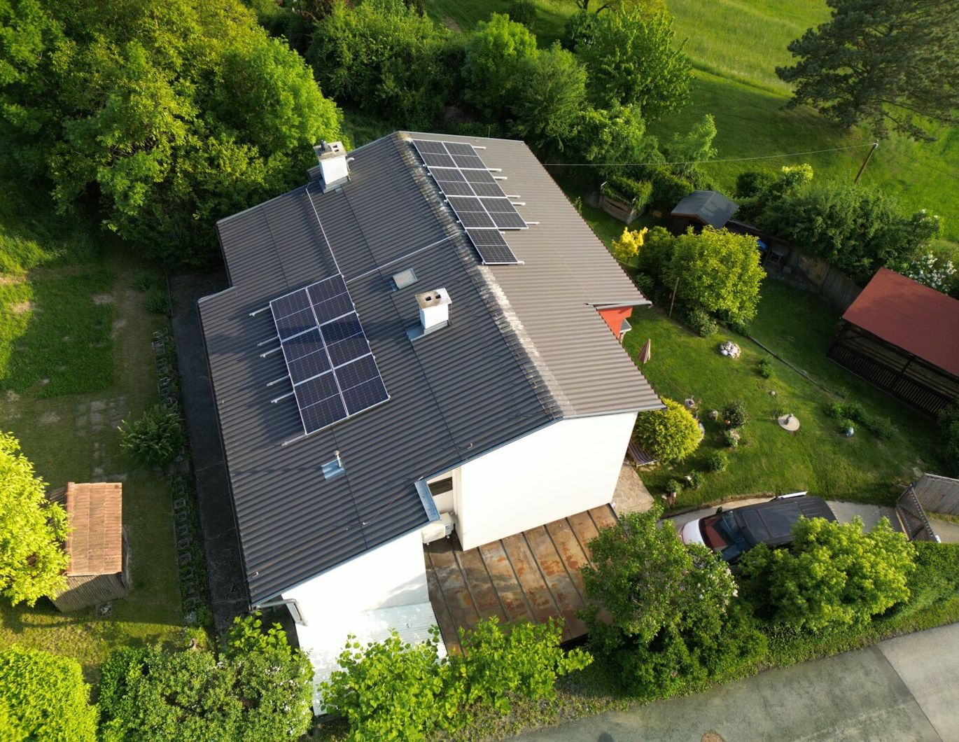 Großzügiges EINFAMILIENHAUS mit Weitblick über die Thermenregion