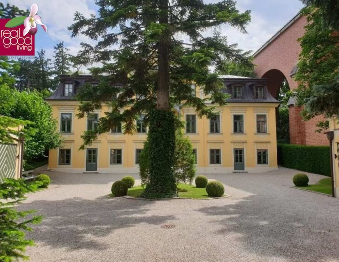 Prestige-Villa in Wien-Mauer - 15 Zimmer, 3.700 m² Gartenparadies, vielseitig nutzbar -Büro & Wohnen vereinbaren !!
