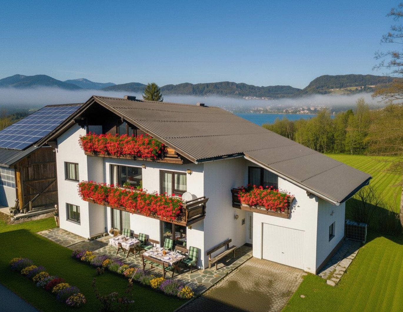 Exklusives Einfamilienhaus mit Nebengebäuden & Entwicklungspotenzial im Rosental - Wohnen, Arbeiten & Investieren mit Blick auf die Karawanken