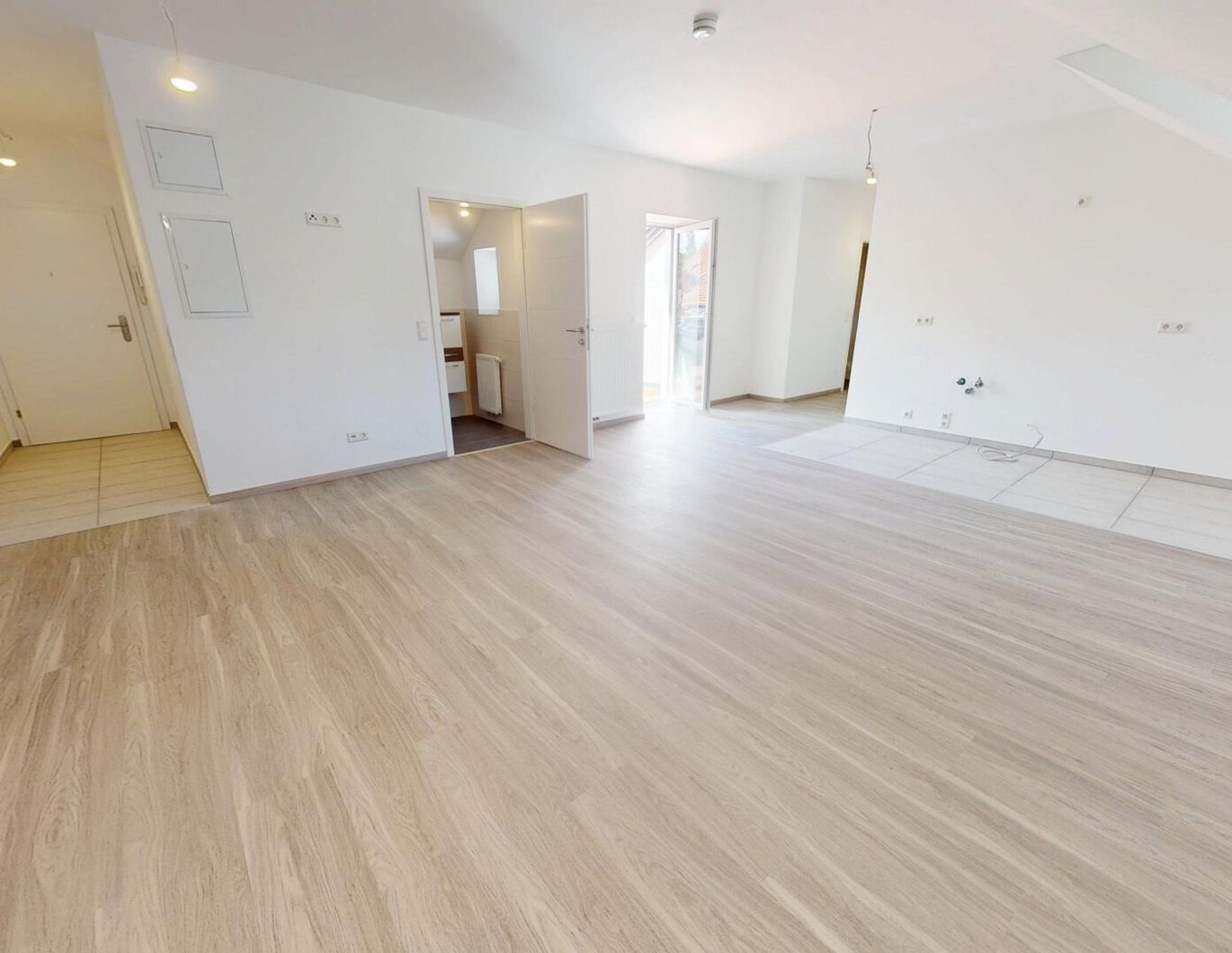 ++ NEU SANIERT ++ schöne Mietwohnung mit ca. 90 m²