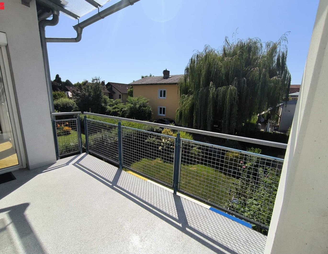 Heller Wohntraum mit Sonnenbalkon in Top Ruhelage