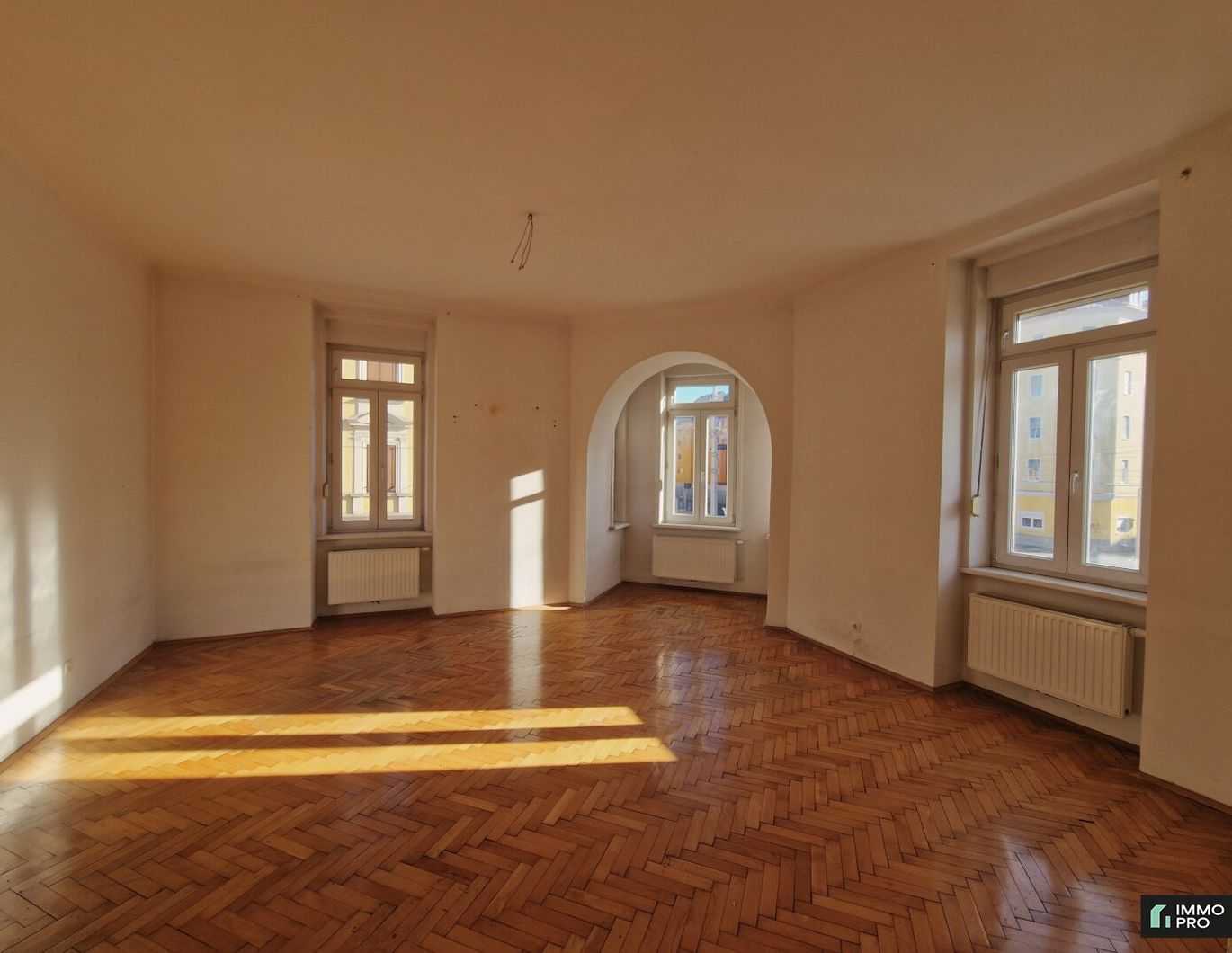 PREIS-HIT! 2-Zimmer-Wohnung Nähe Josefskirche! Jakomini!