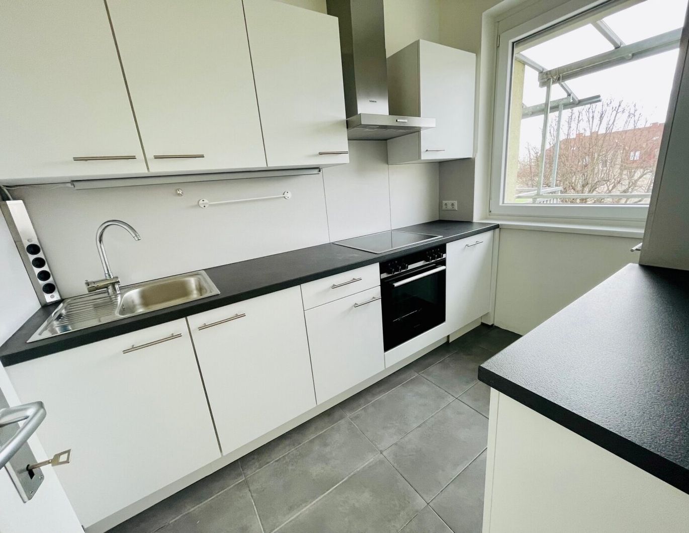 3-Zimmer-Wohnung in der Eduard-Keil-Gasse 99 zu vermieten!