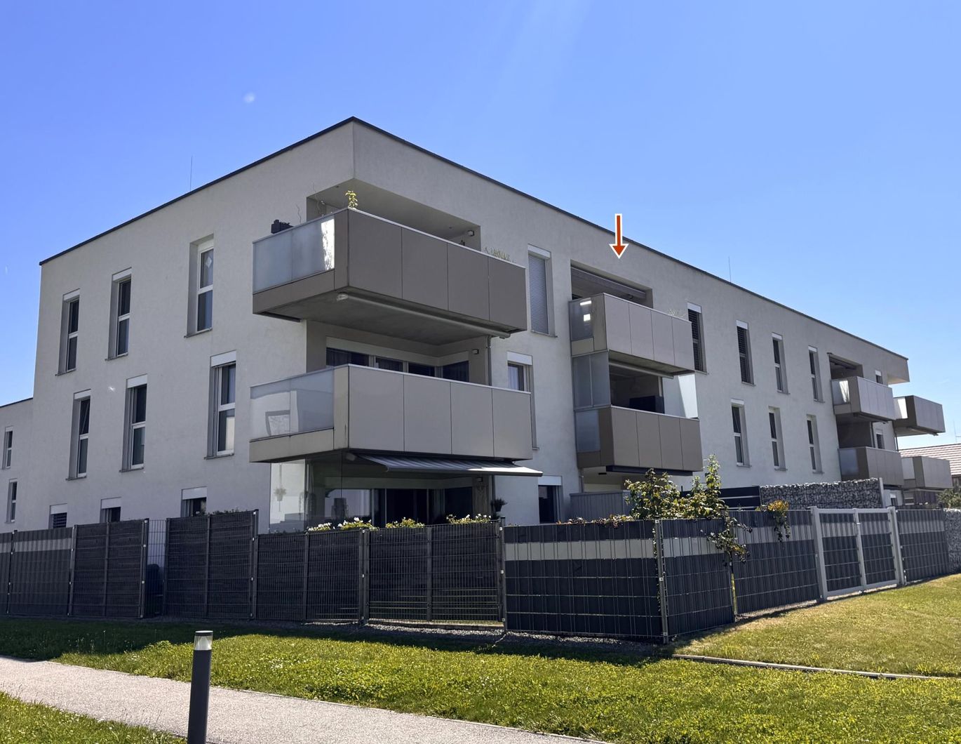Abendsonne genießen - moderne Wohnung mit West-Loggia