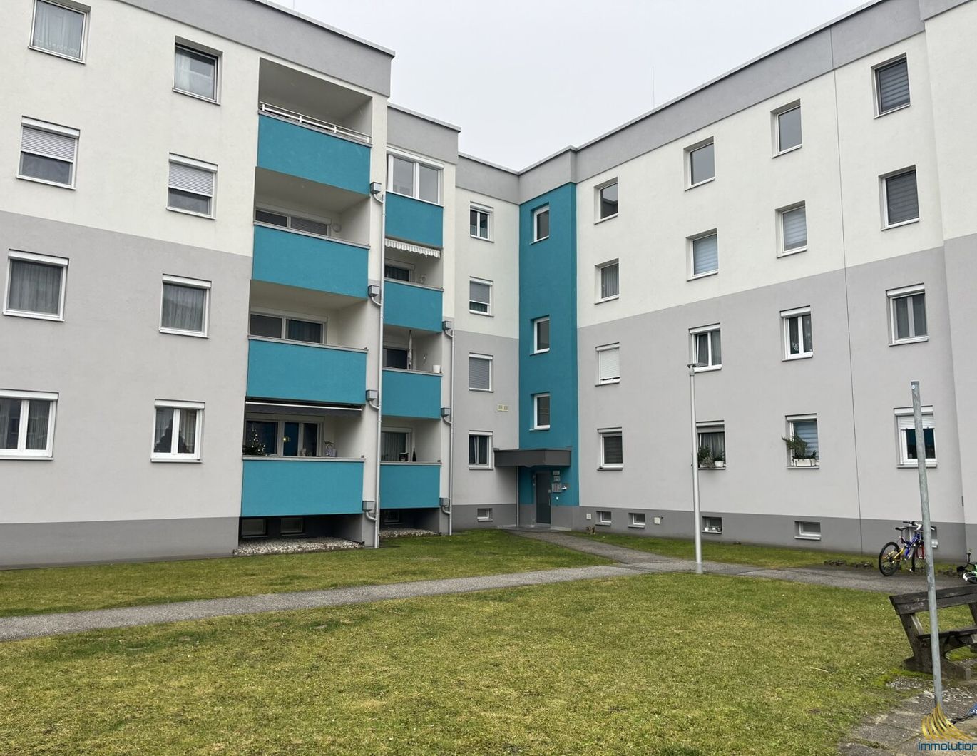 Traumhaft aufgeteilte Wohnung in Asten - Teilsaniert, Loggia & Stellplatz inklusive
