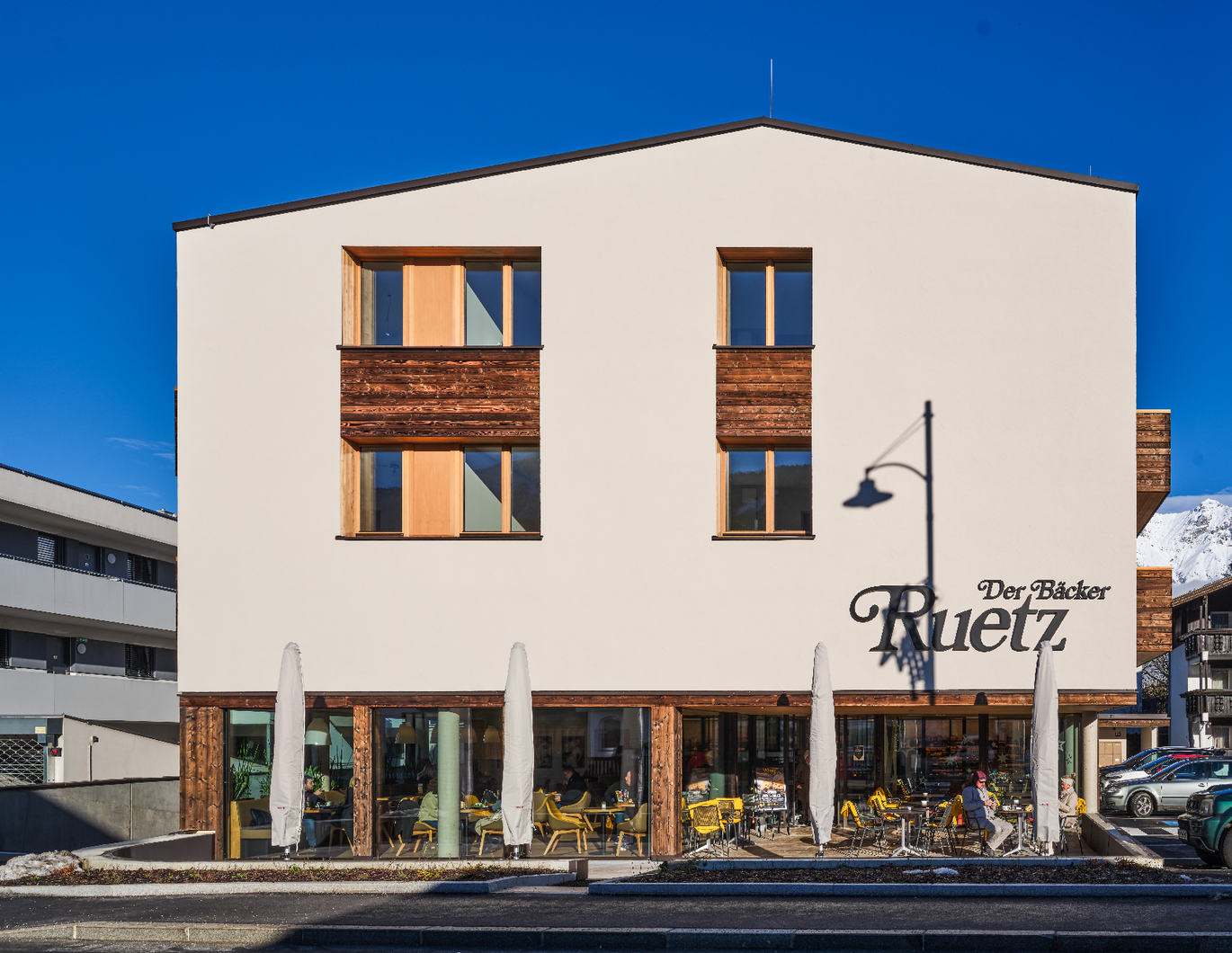 NEUBAU: möblierte Dreizimmerwohnung in Götzens