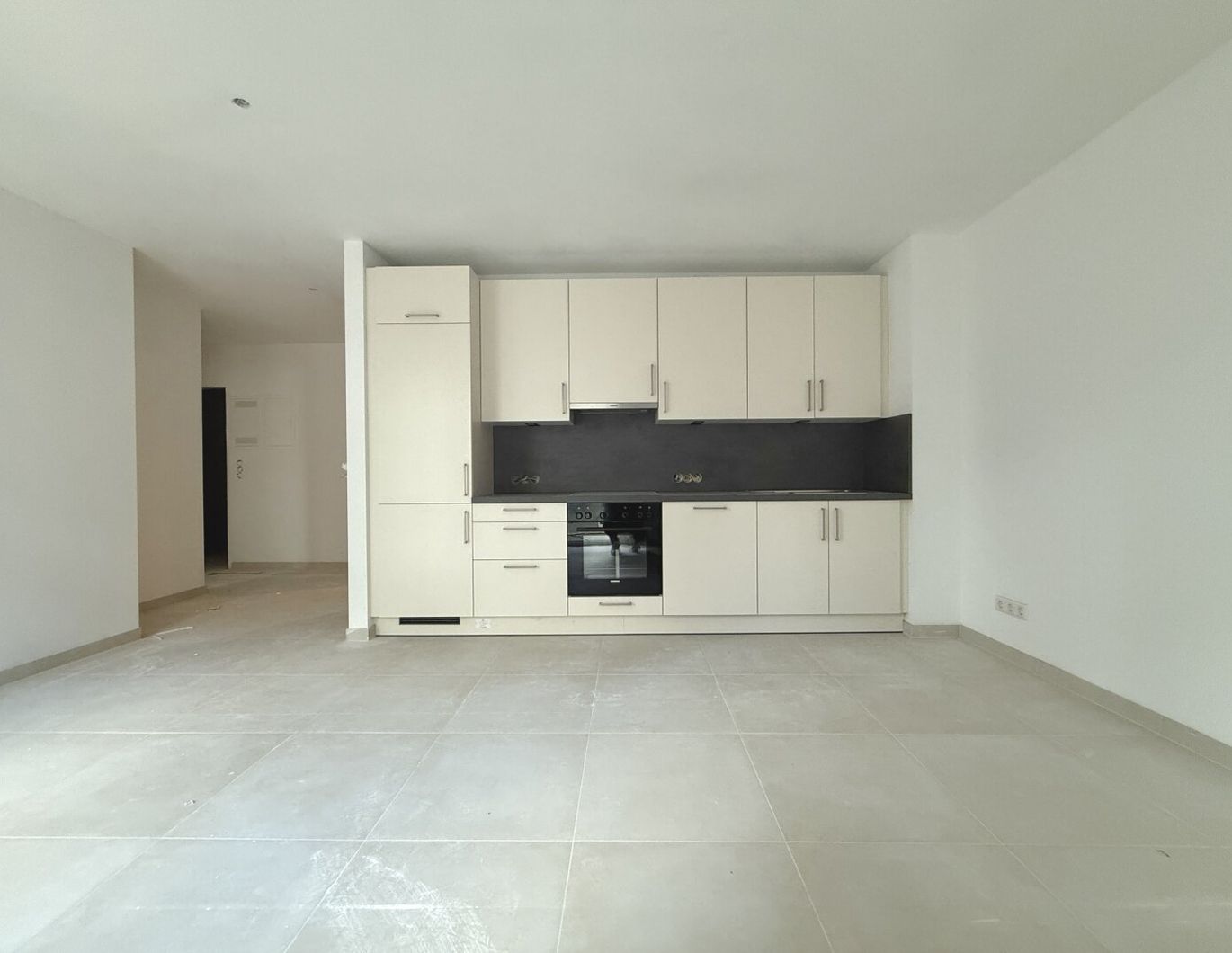 ERSTBEZUG in modernen NEUBAU mit FREIFLÄCHEN!