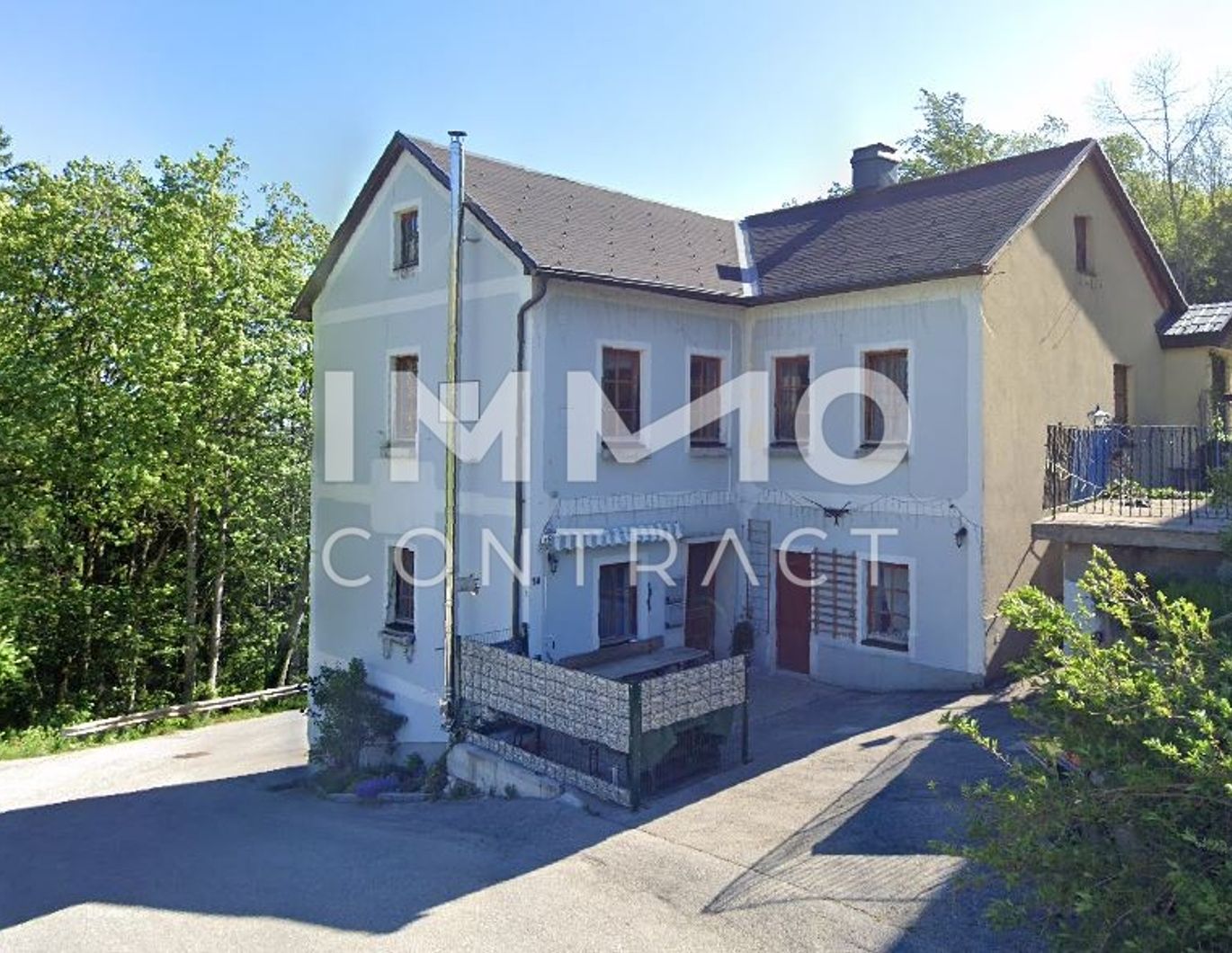 Mehrfamilienhaus in Puchenstuben