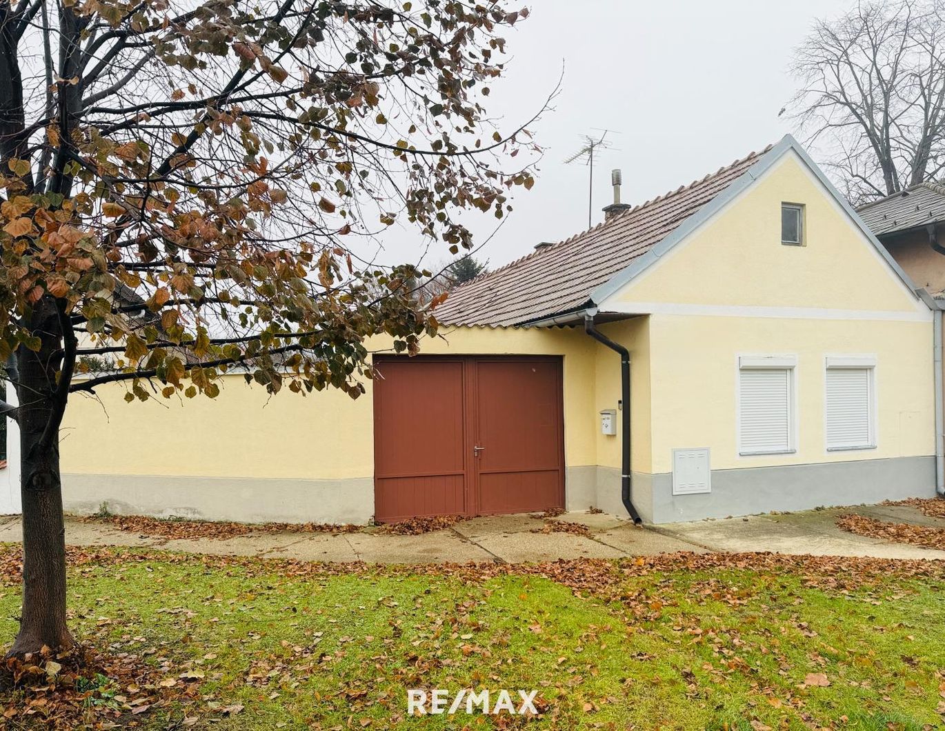 Kleines gemütliches Einfamilienhaus mit Pool